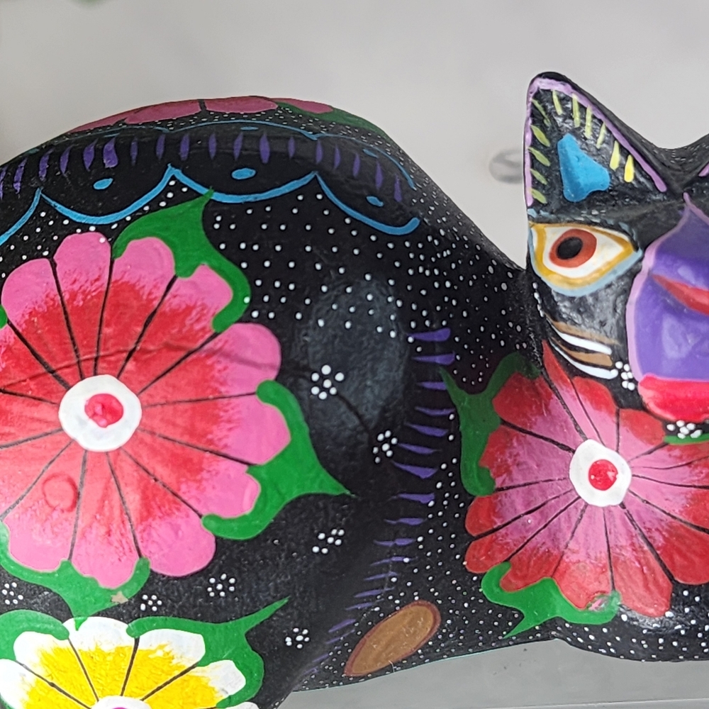 Oaxacan Alebrijes Vintage Cat Wood Carving - Picture 6 of 10